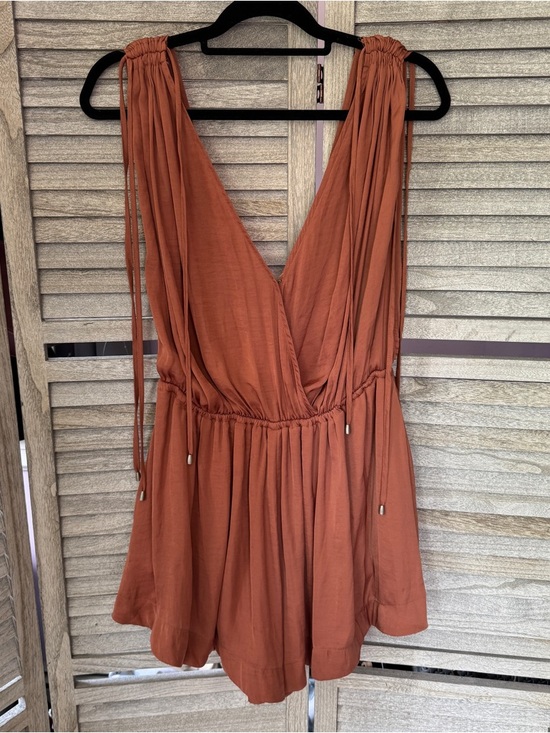 Free People Pants - Free People Rust Terracotta Romper Deep V-Neck Drawstring Ruched Straps Size L